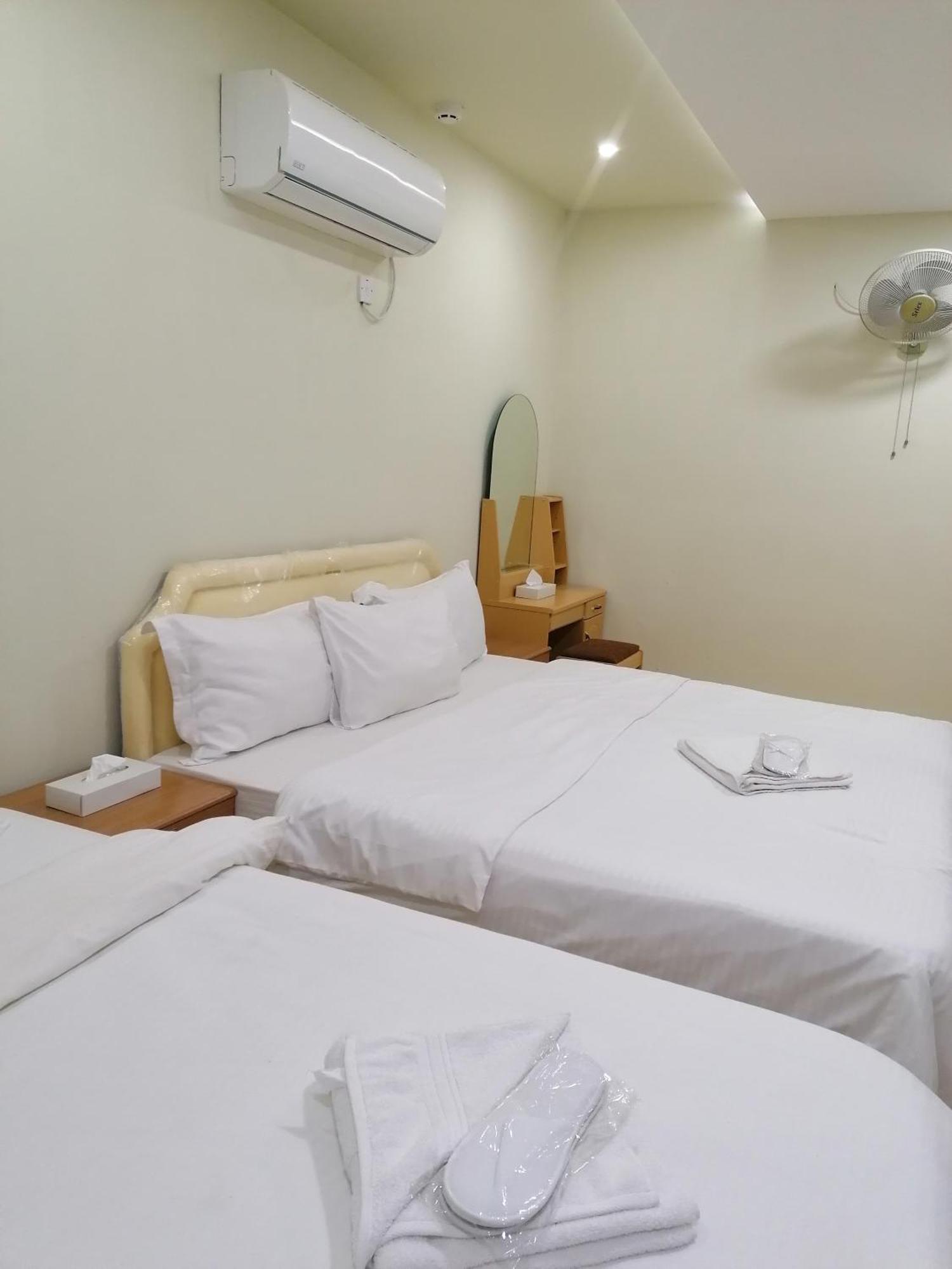 Alshumukh Guesthouse Al Ghalilah Room photo
